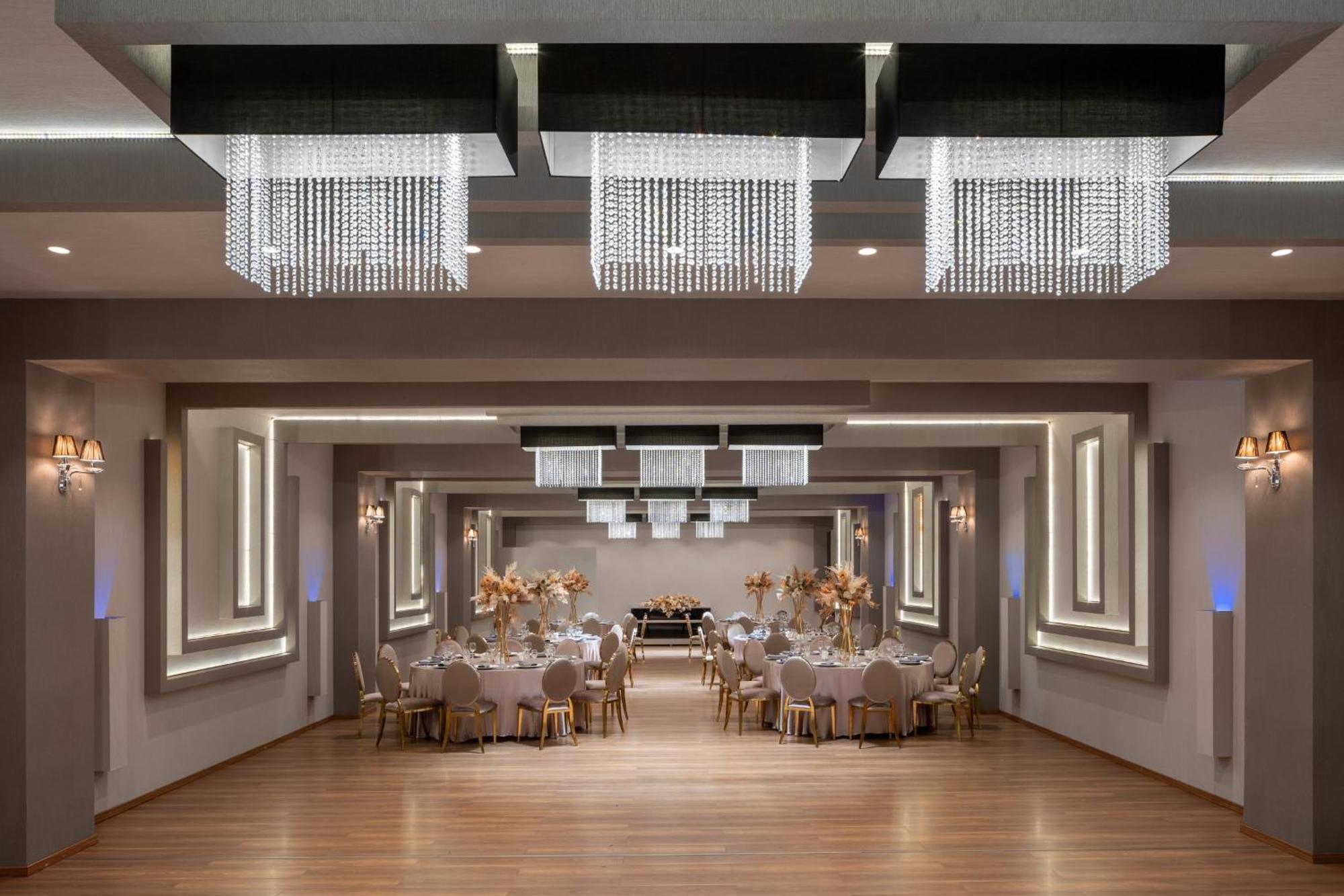 Sky Blue Hotel & Spa Paulesti  Екстериор снимка