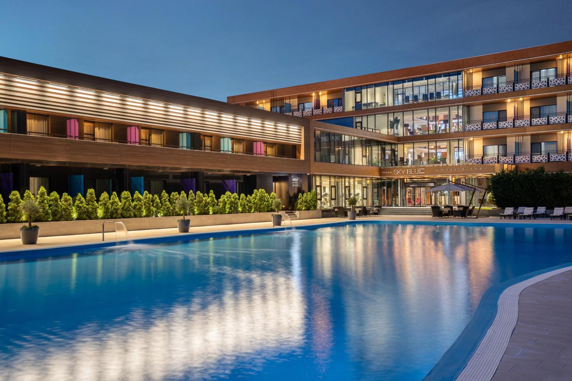 Sky Blue Hotel & Spa Paulesti  Екстериор снимка