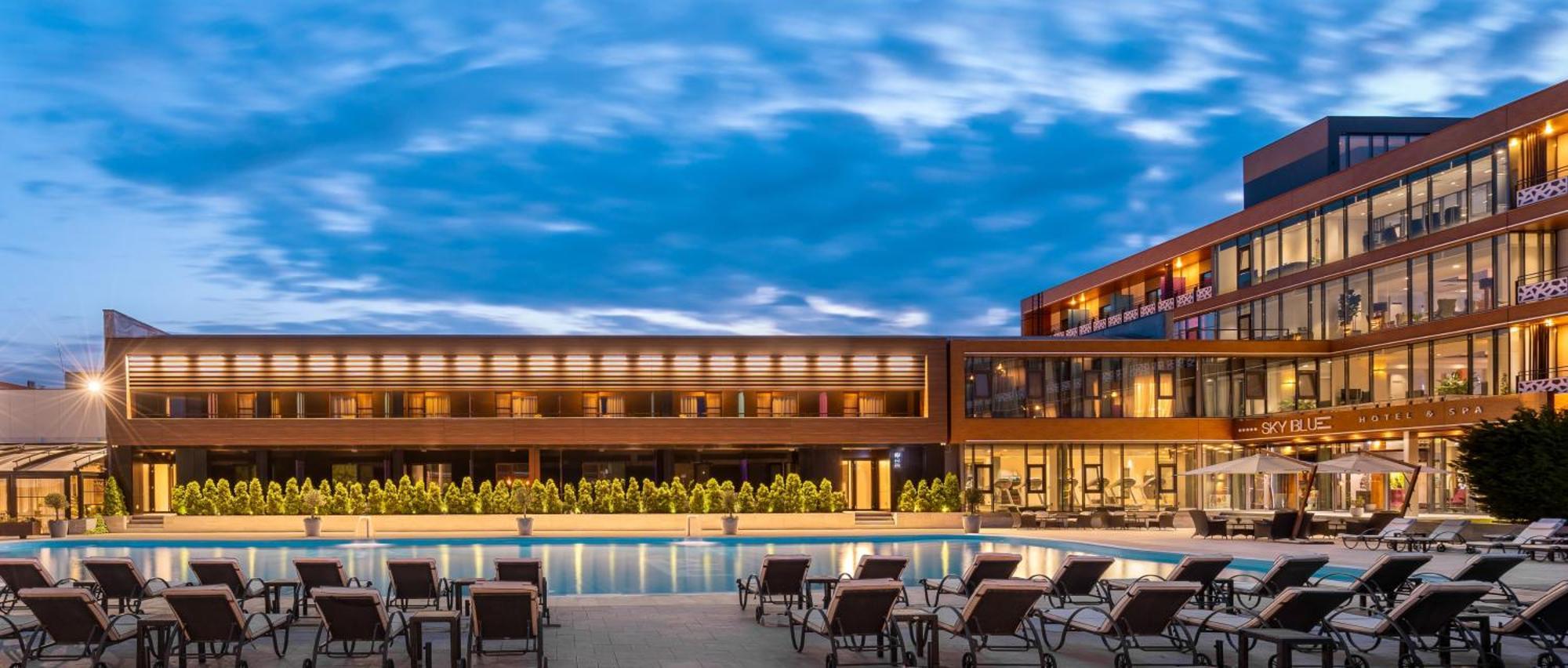 Sky Blue Hotel & Spa Paulesti  Екстериор снимка