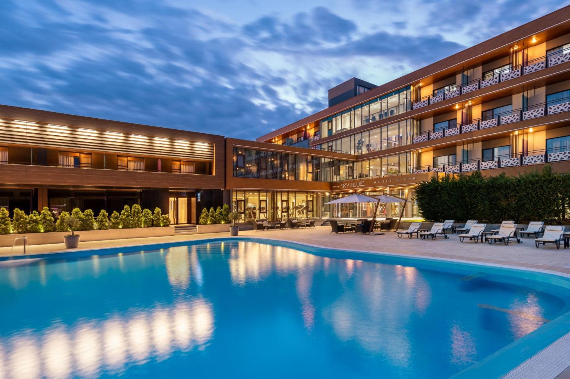 Sky Blue Hotel & Spa Paulesti  Екстериор снимка