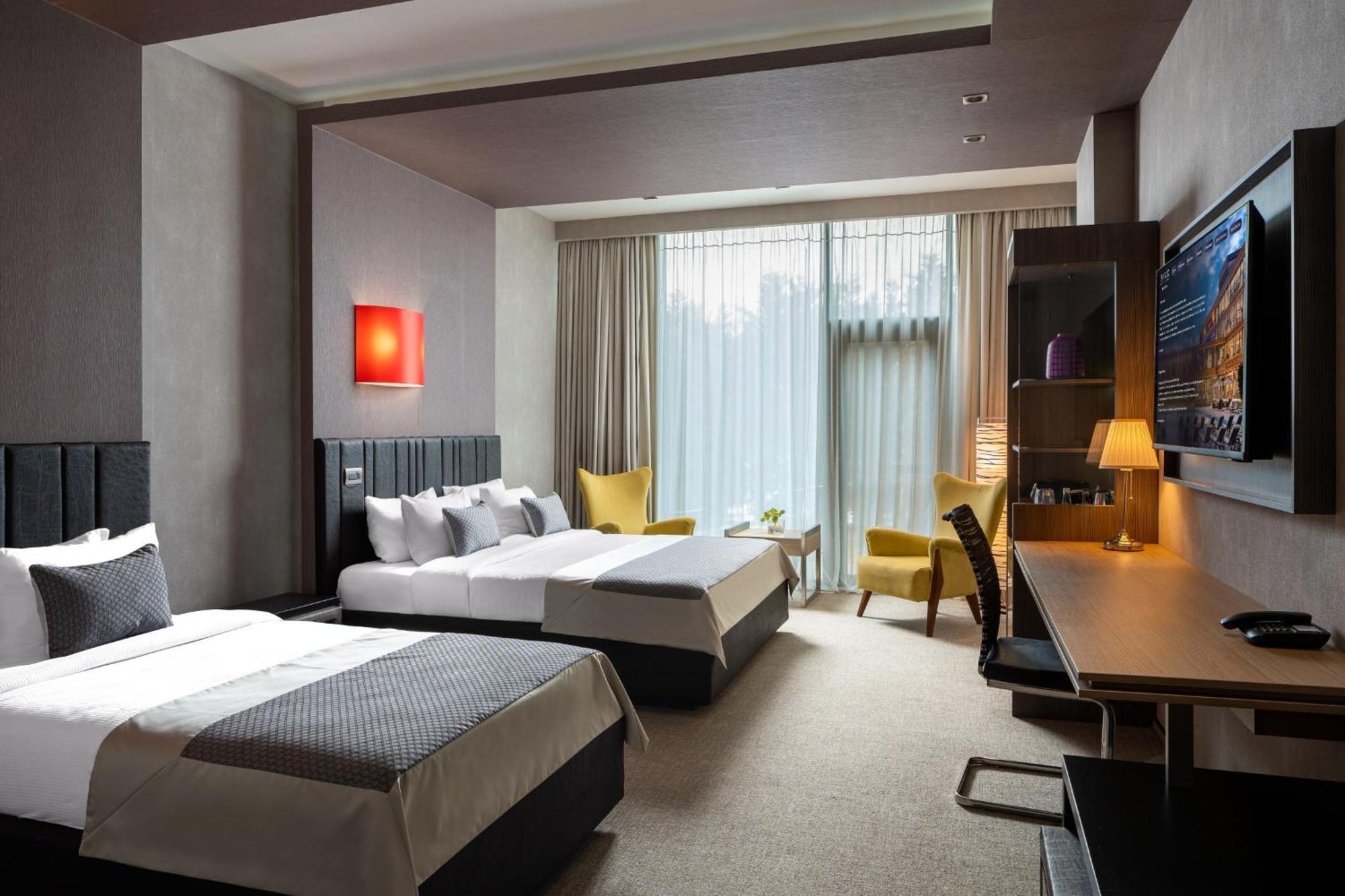 Sky Blue Hotel & Spa Paulesti  Екстериор снимка